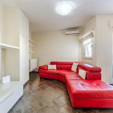 Spacious In The Heart Of By Pikhost Appartement *