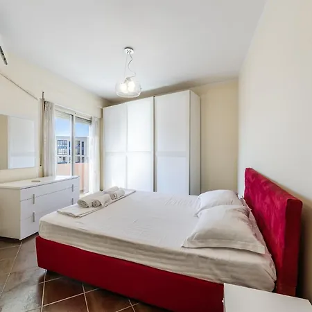 Appartement Spacious In The Heart Of By Pikhost *