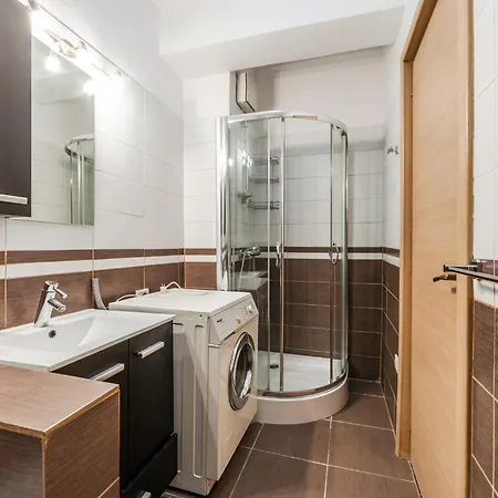 Appartement Spacious In The Heart Of By Pikhost *